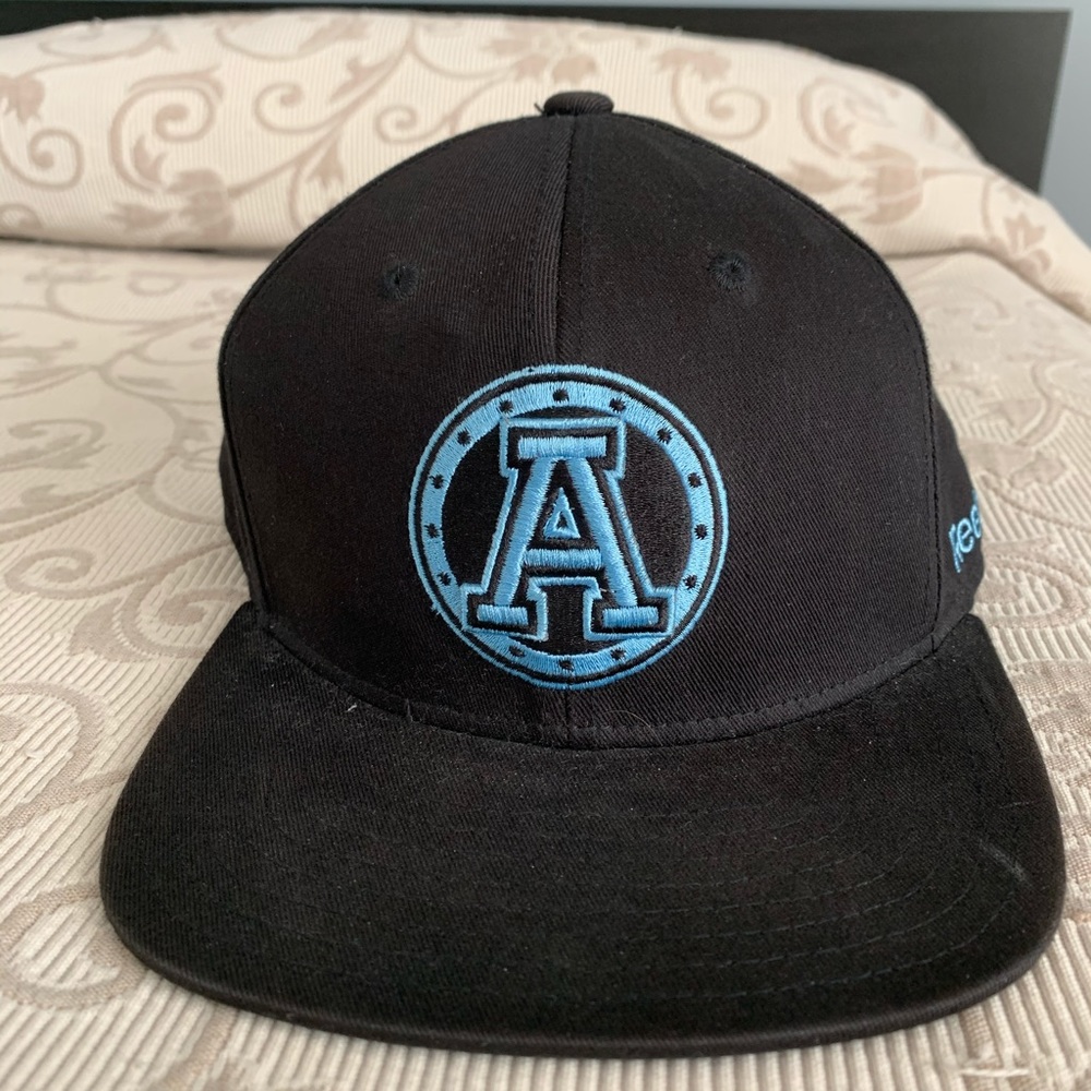 Toronto Argos Hat - Picture 2 of 6